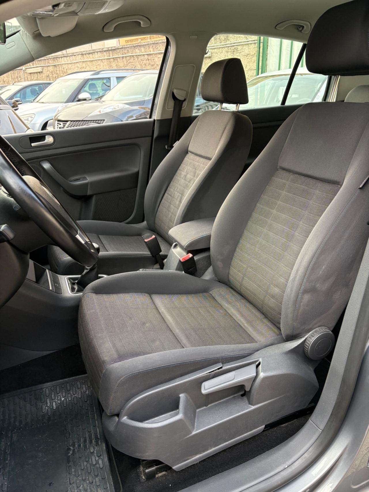 Volkswagen Golf Plus 1.6 benzina 102000km !!