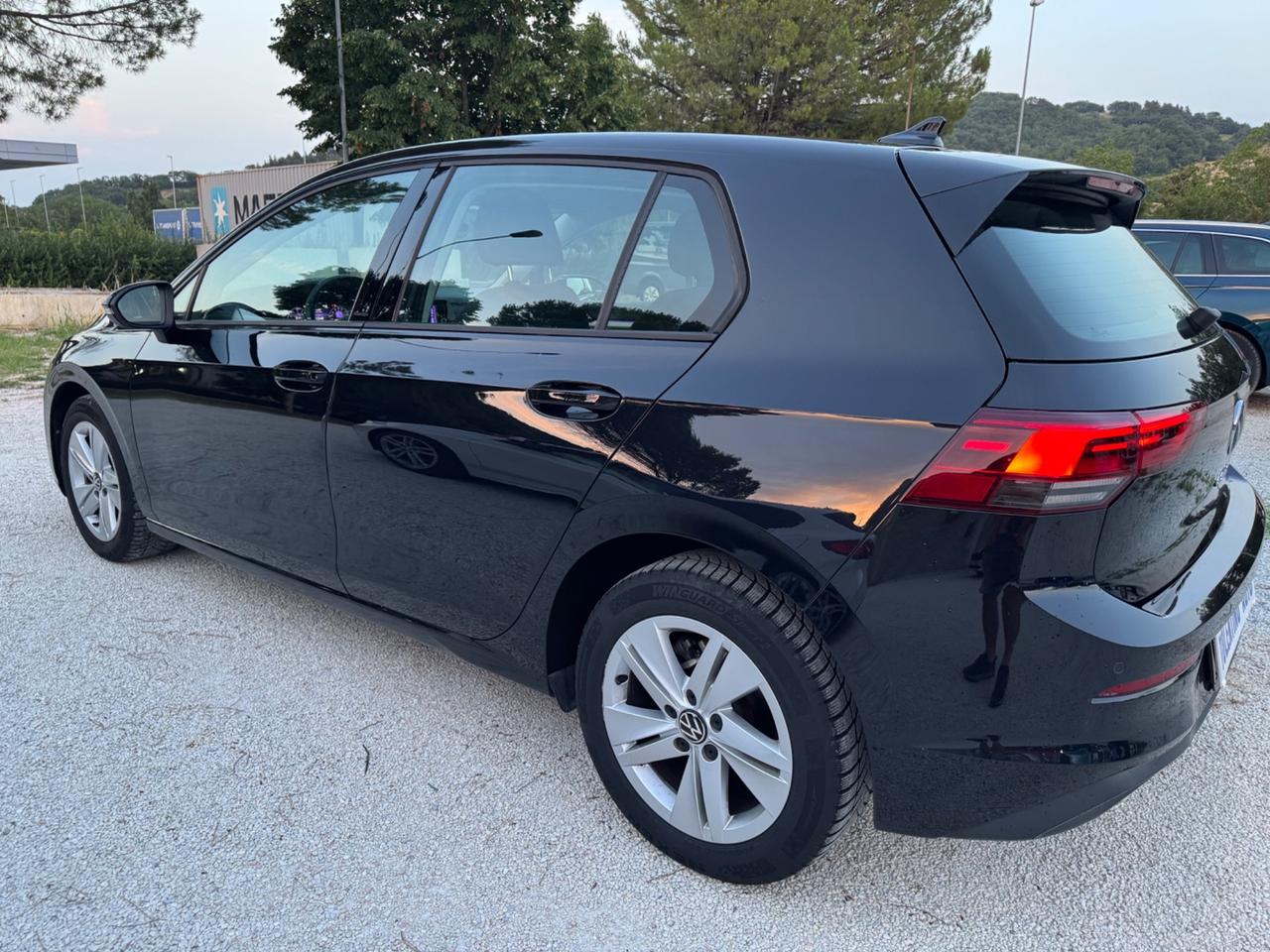 Volkswagen Golf 1.5 TGI 130Cv DSG Life