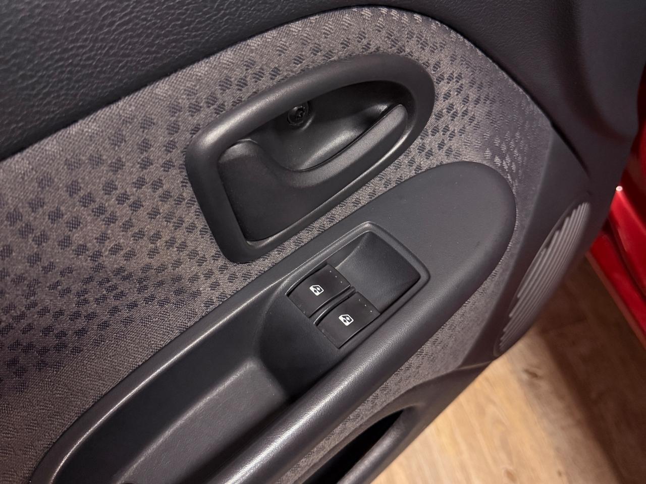BELLISSIMA RENAULT TWINGO CON SOLI 51.950 KM UNICO PROPRIETARIO