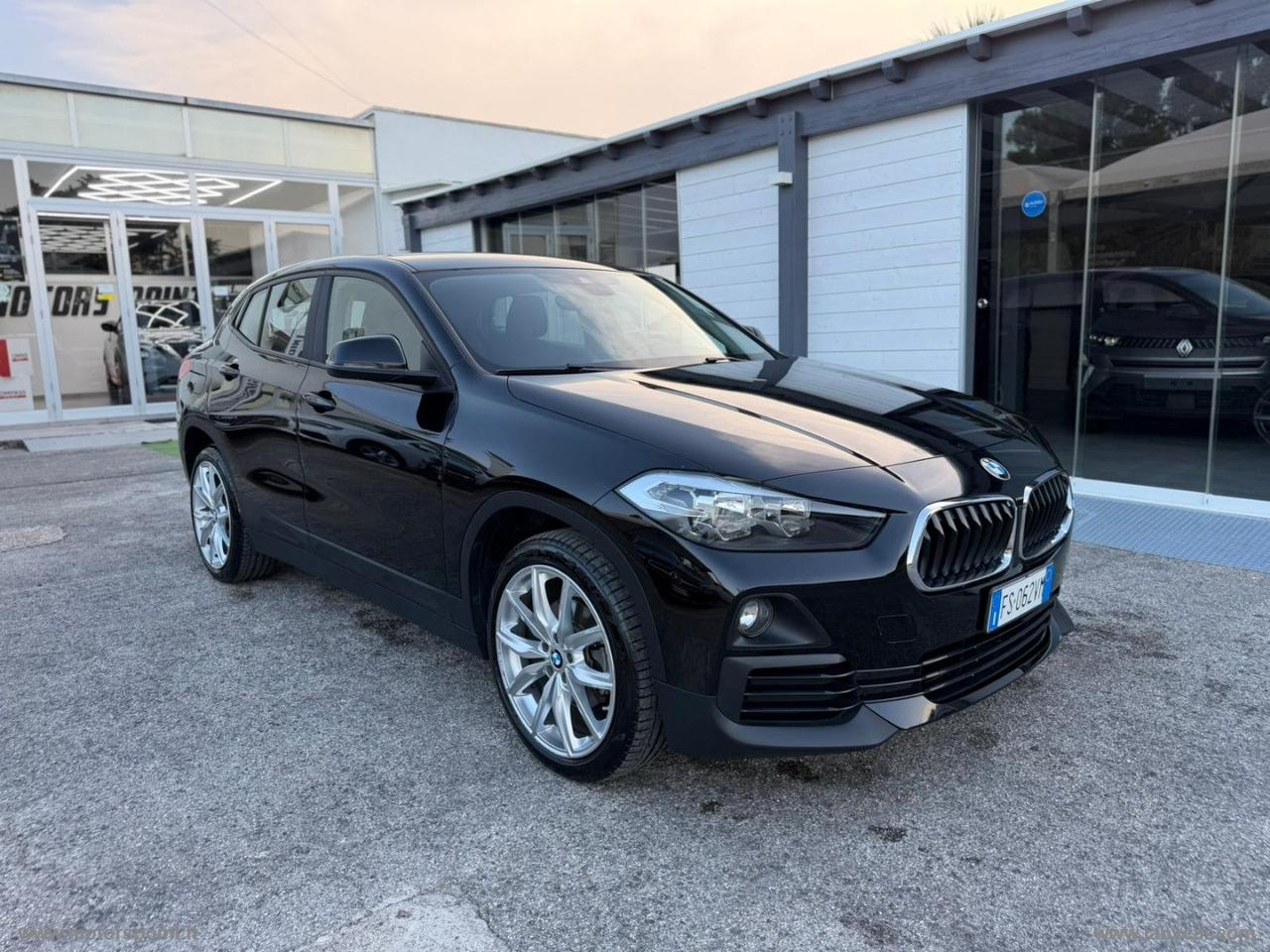 BMW X2 sDrive18d MANUALE