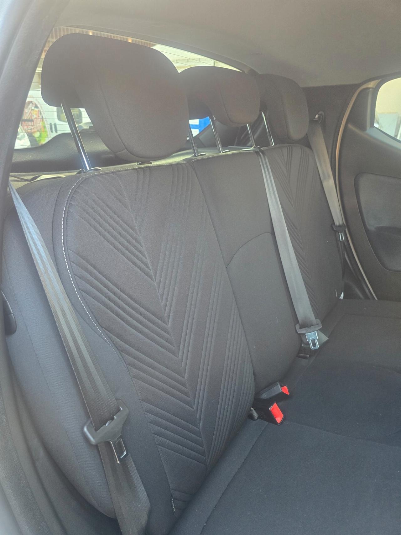 Lancia Ypsilon 1.2 69 CV 5 porte GPL Gold Plus