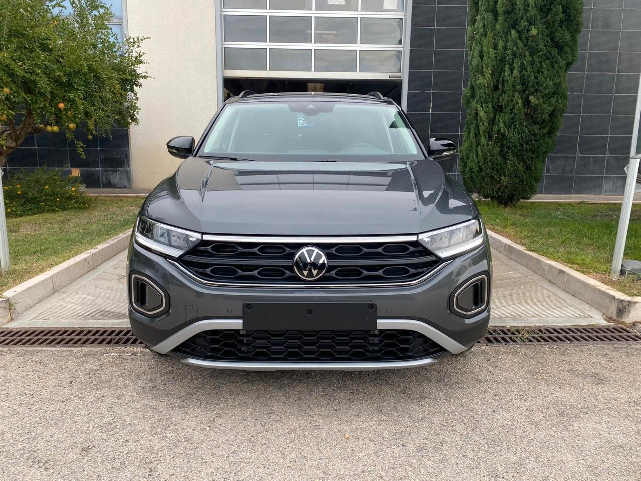 Volkswagen T-Roc 1.0 TSI Life Edition Plus