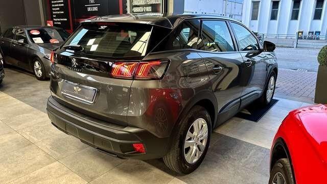 Peugeot 3008 1.5 BlueHDi 130CV S&S Eat8 Active Bus