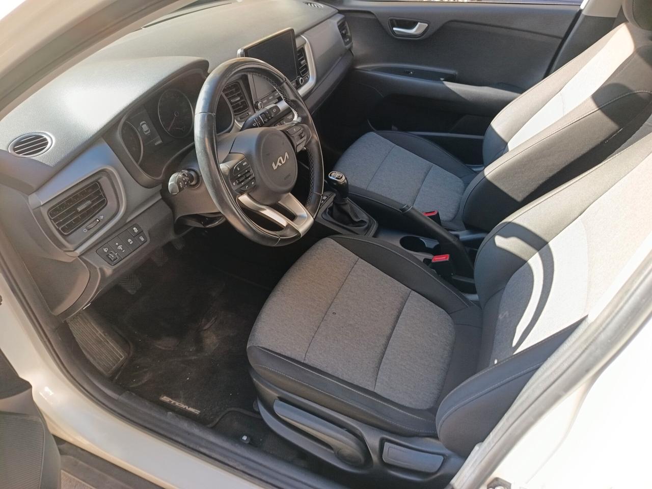 Kia Stonic 1.0 T-GDi 100 CV Mild Hybrid Urban
