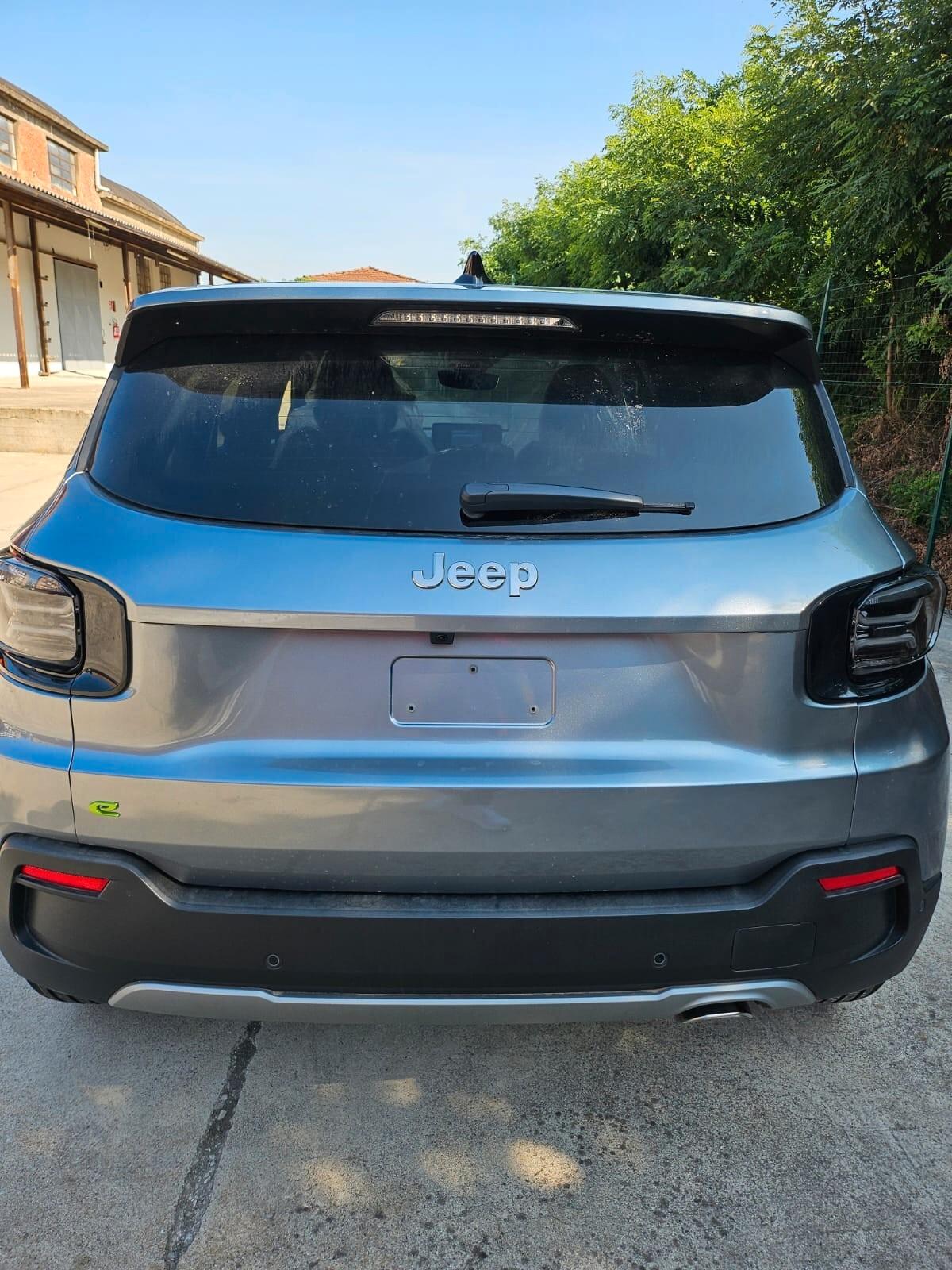 Jeep Avenger 1.2 Turbo 100 CV MHEV Summit