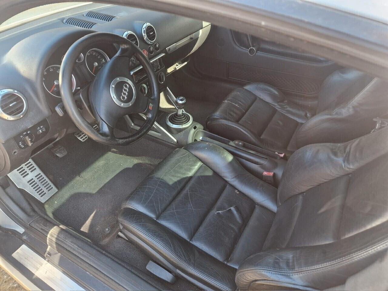 Audi TT Coupé 1.8 T 20V 179 CV cat motore rotto fusa ko