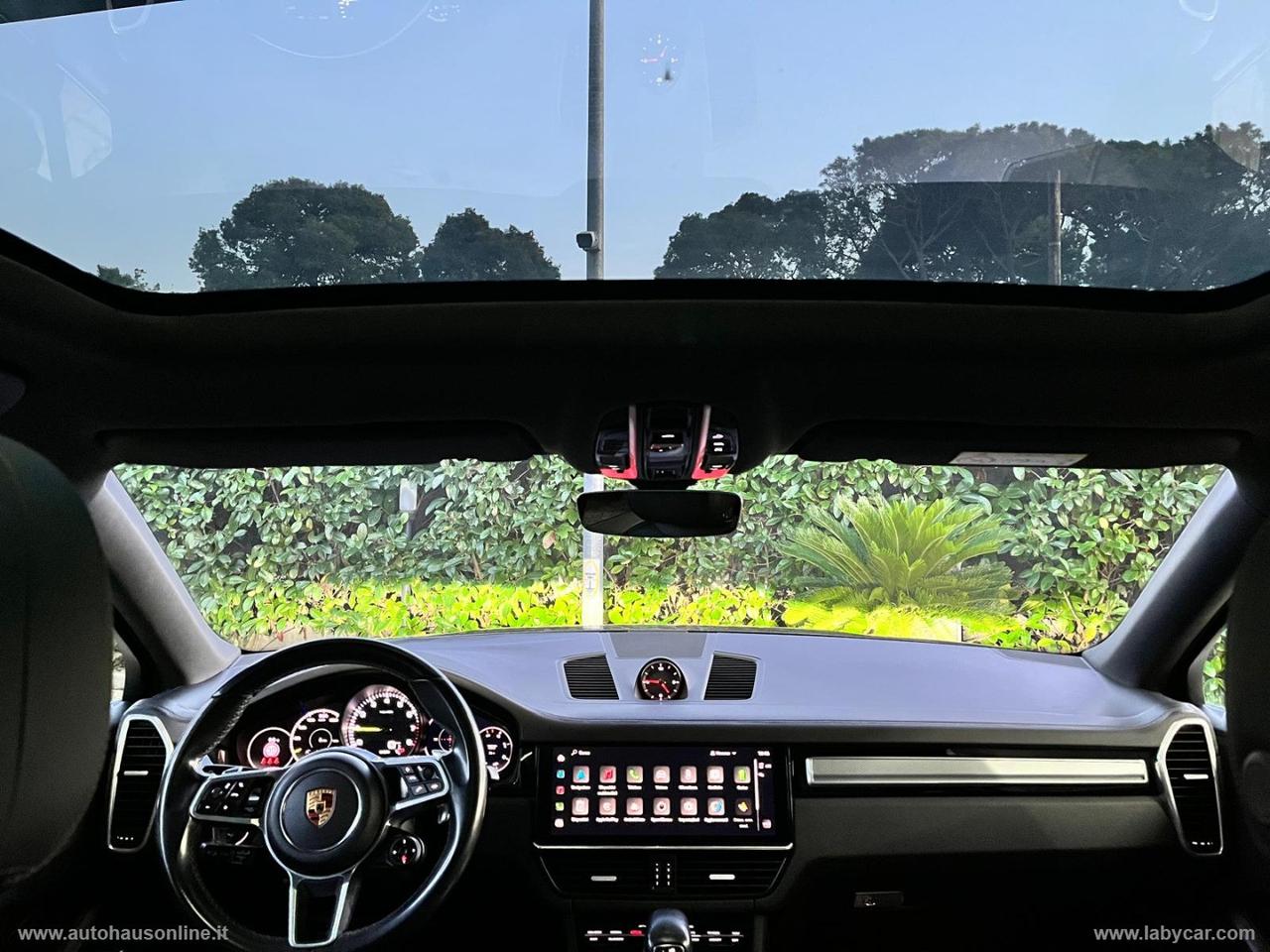 PORSCHE Cayenne Coupé 3.0 V6 Platinum Edition