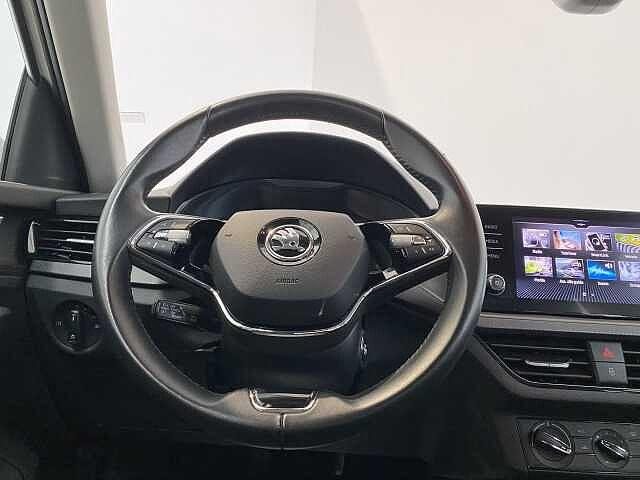 SKODA Kamiq 1.0 TSI Ambition