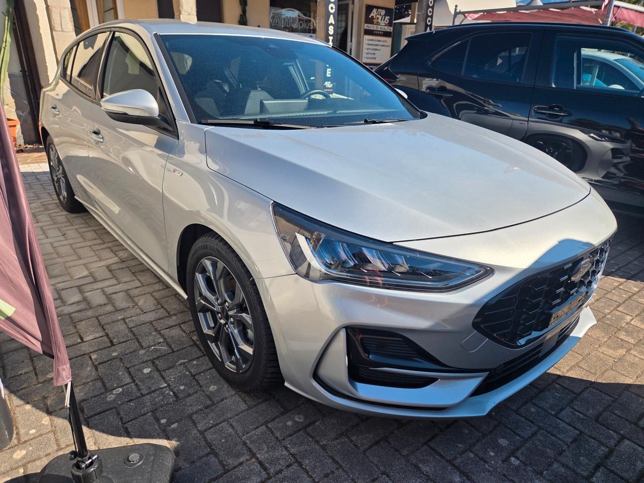 Ford Focus 1.5 EcoBlue 115 CV automatico 5p. ST-Line