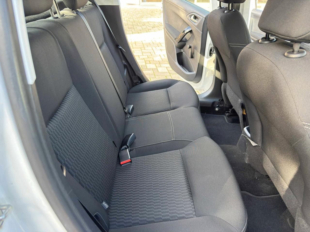 Peugeot 208 PureTech 82 5 porte Active