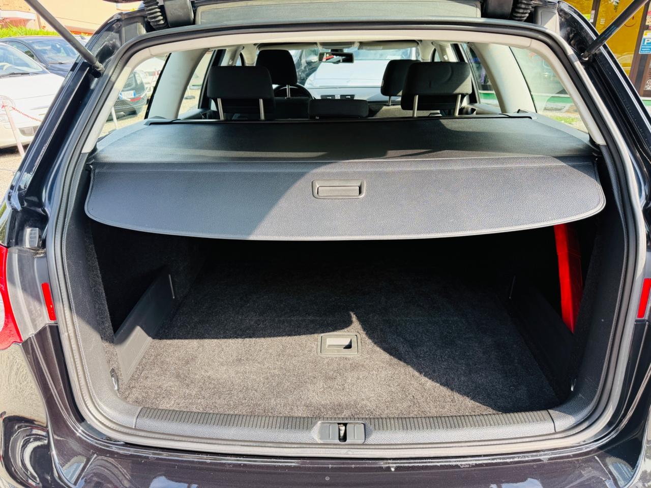 Volkswagen Passat 2.0 TDI DPF Var. Ok NEOPATENTATI