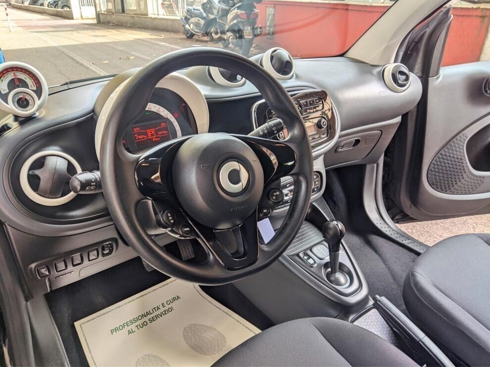 Smart ForTwo EQ PREZZO VERO UNIPRO TAGLIANDI OK NEOPATENTATI