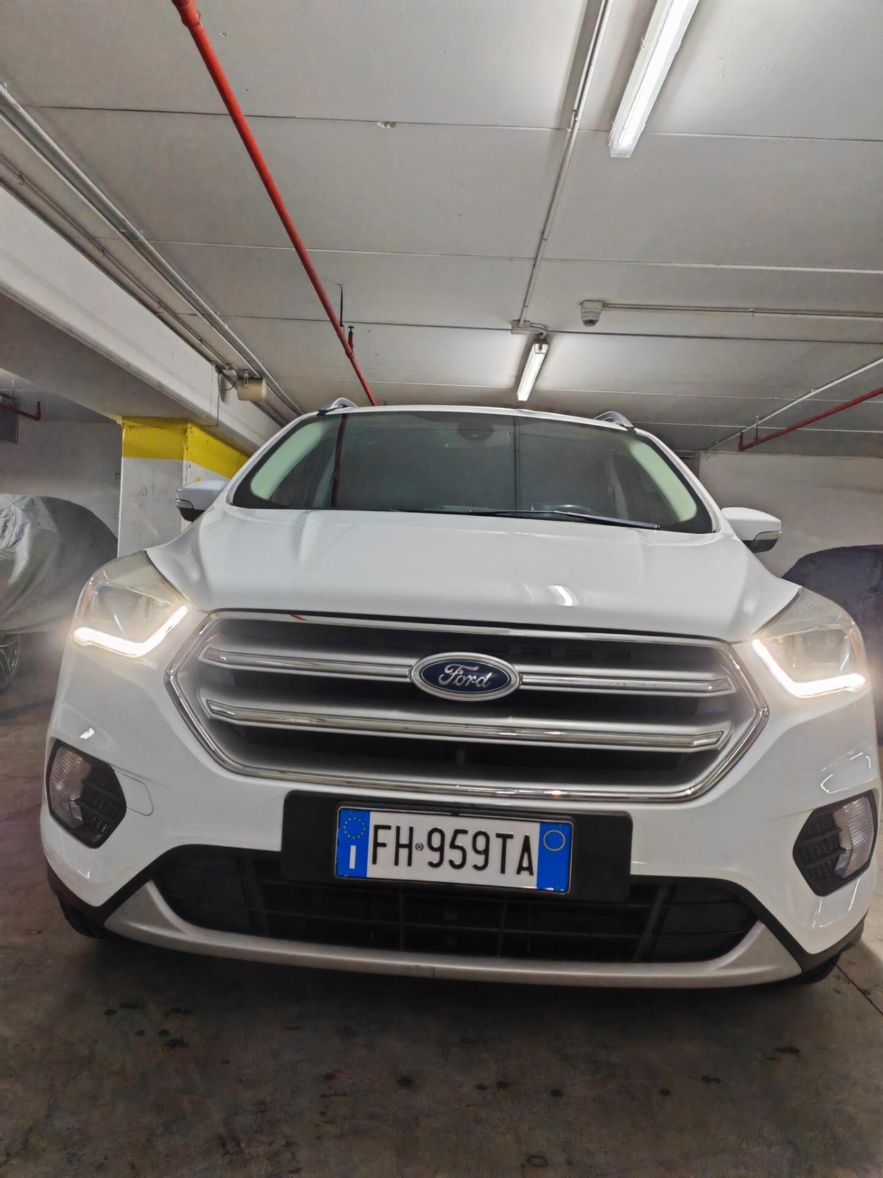 Ford Kuga 1.5 TDCI 120 CV SPETTACOLARE FULL OPTIONAL