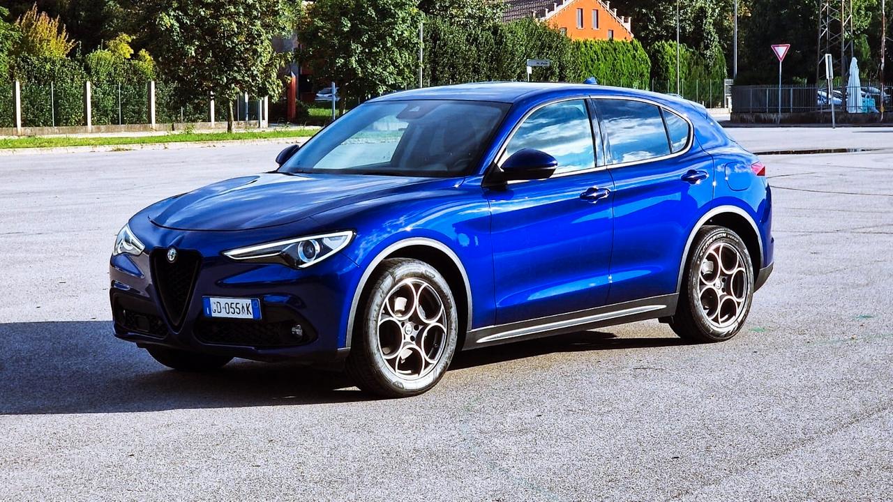 Alfa Romeo Stelvio 2.2 190 CV AT8 Q4 Executive