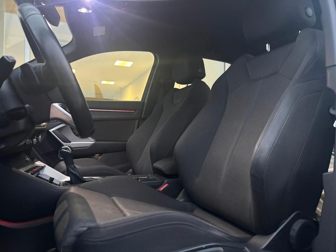 Audi Q3 35 TFSI S tronic Business