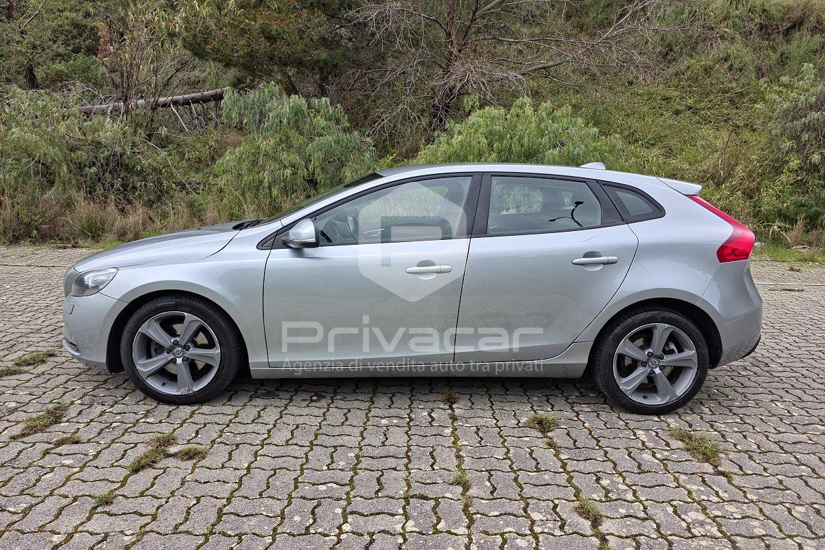 VOLVO V40 D2 Kinetic