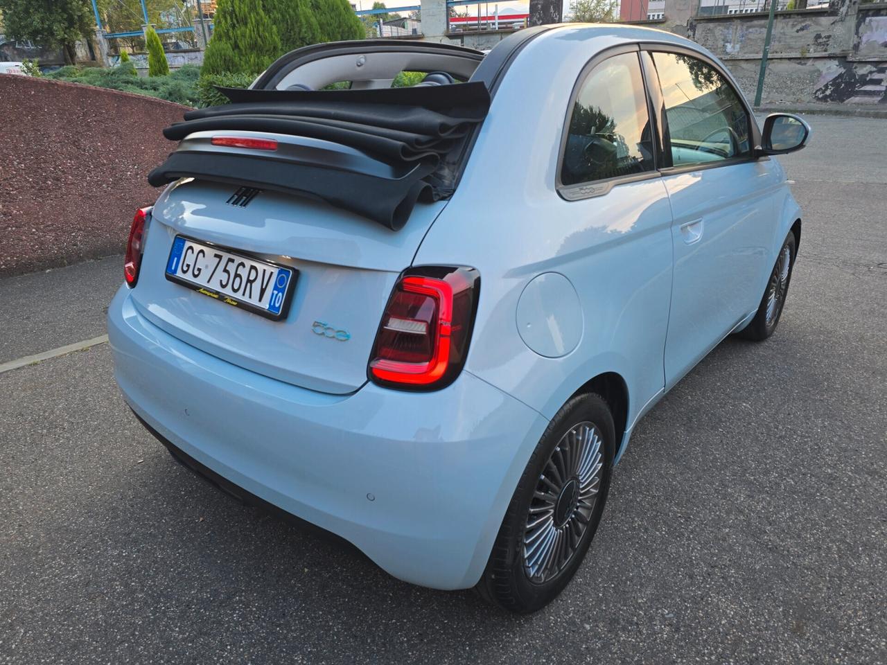 FIAT 500e Cabrio Passion 42 kWh