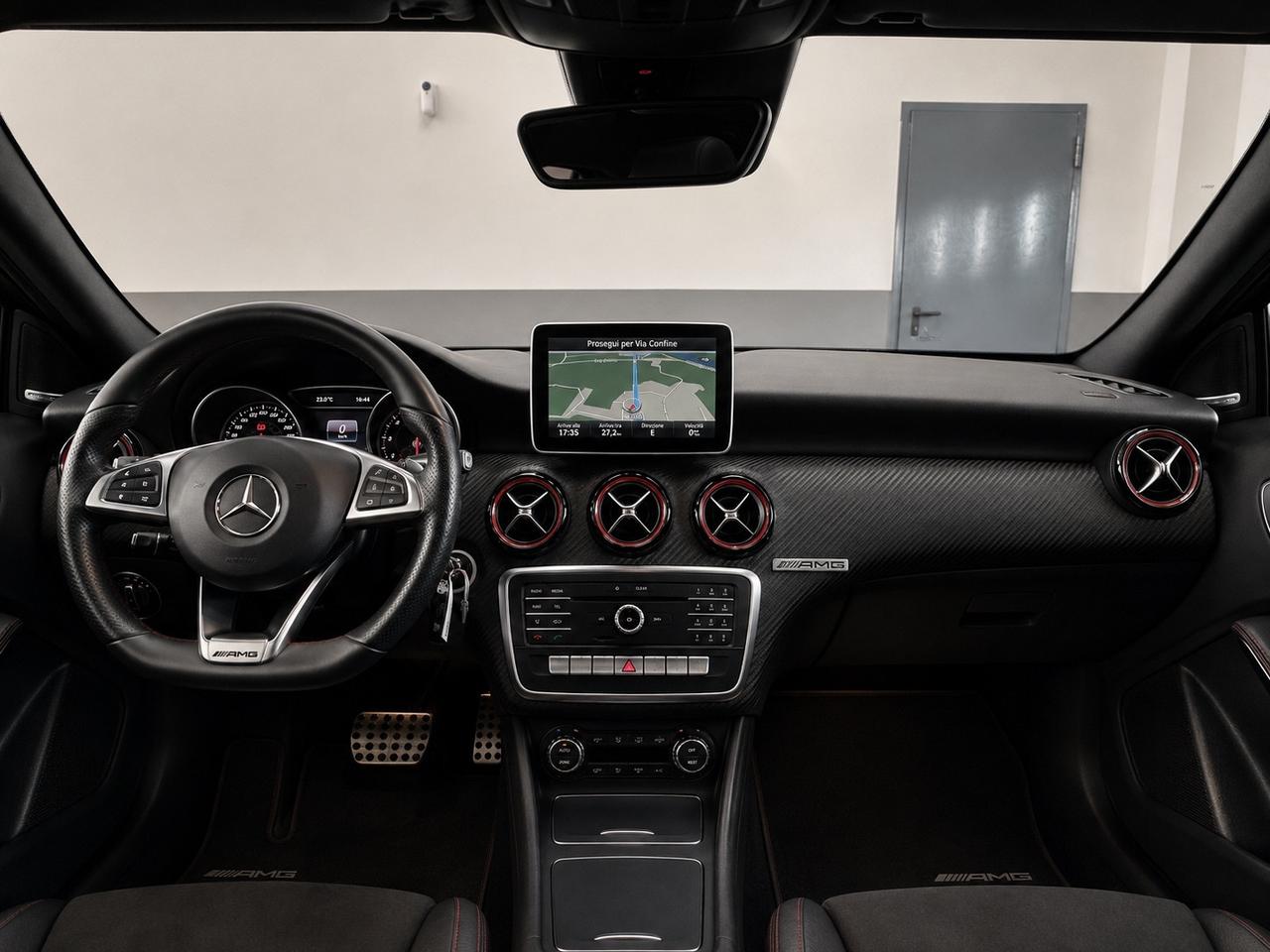 Mercedes-benz A 250 4Matic Automatic Premium Plus