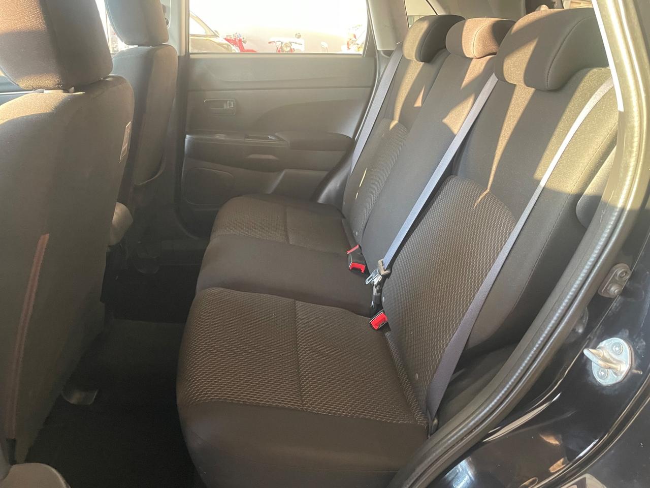 Mitsubishi ASX 1.6 2WD Inform - Nessun vincolo -