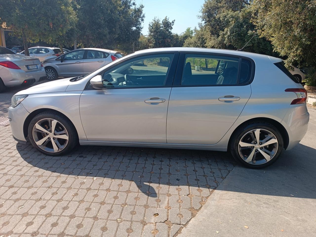 Peugeot 308 PureTech Turbo 110 S&S Active