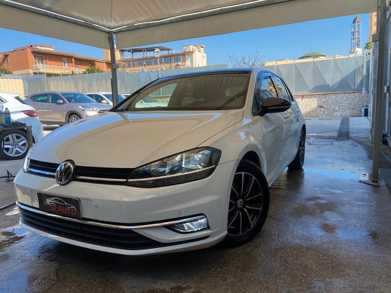 Volkswagen Golf 1.4 TSI 125 CV 5p. Sport BlueMotion Technology