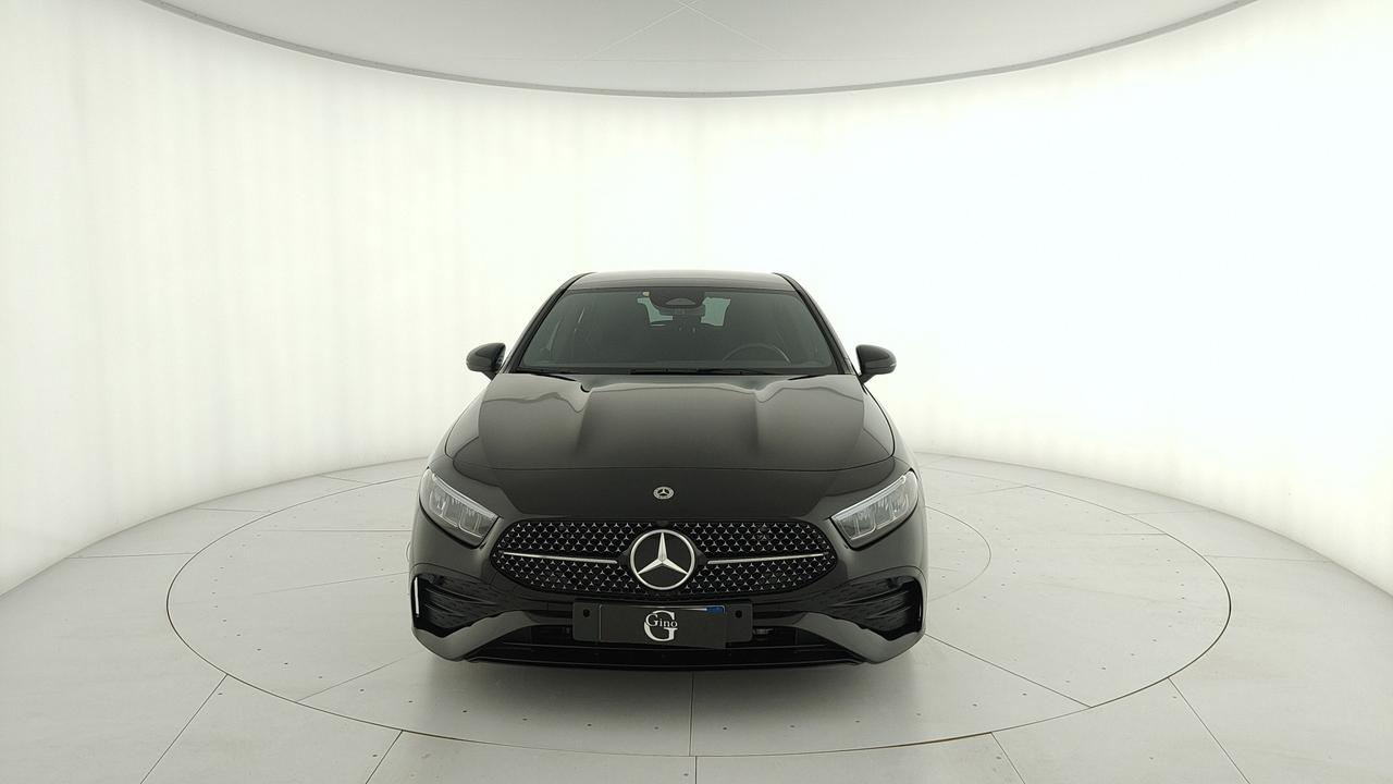 Mercedes-Benz A 180 d Premium auto
