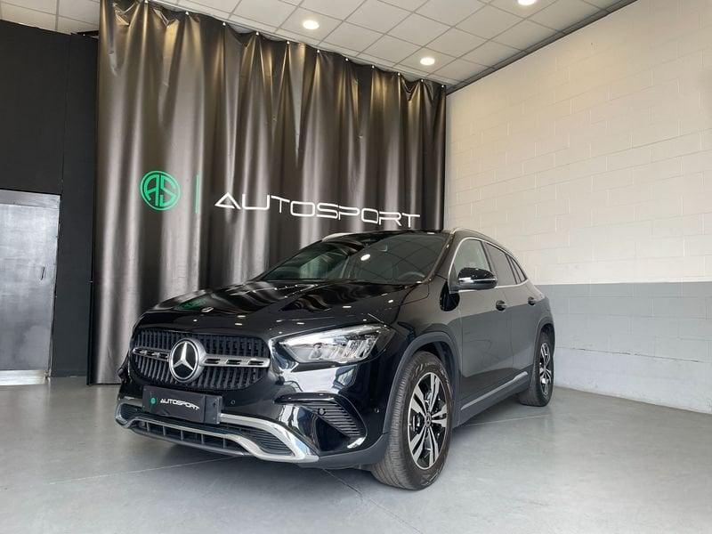 Mercedes-Benz GLA GLA 180 Automatic Progressive Advanced