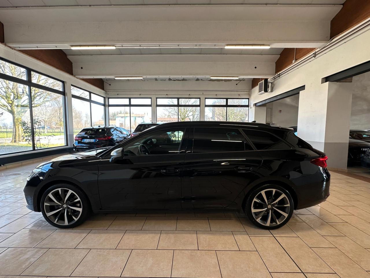 SEAT LEON SPORTSTOURER 2.0 TDI FR 150CV DSG*CARPLAY*LED*LUCI