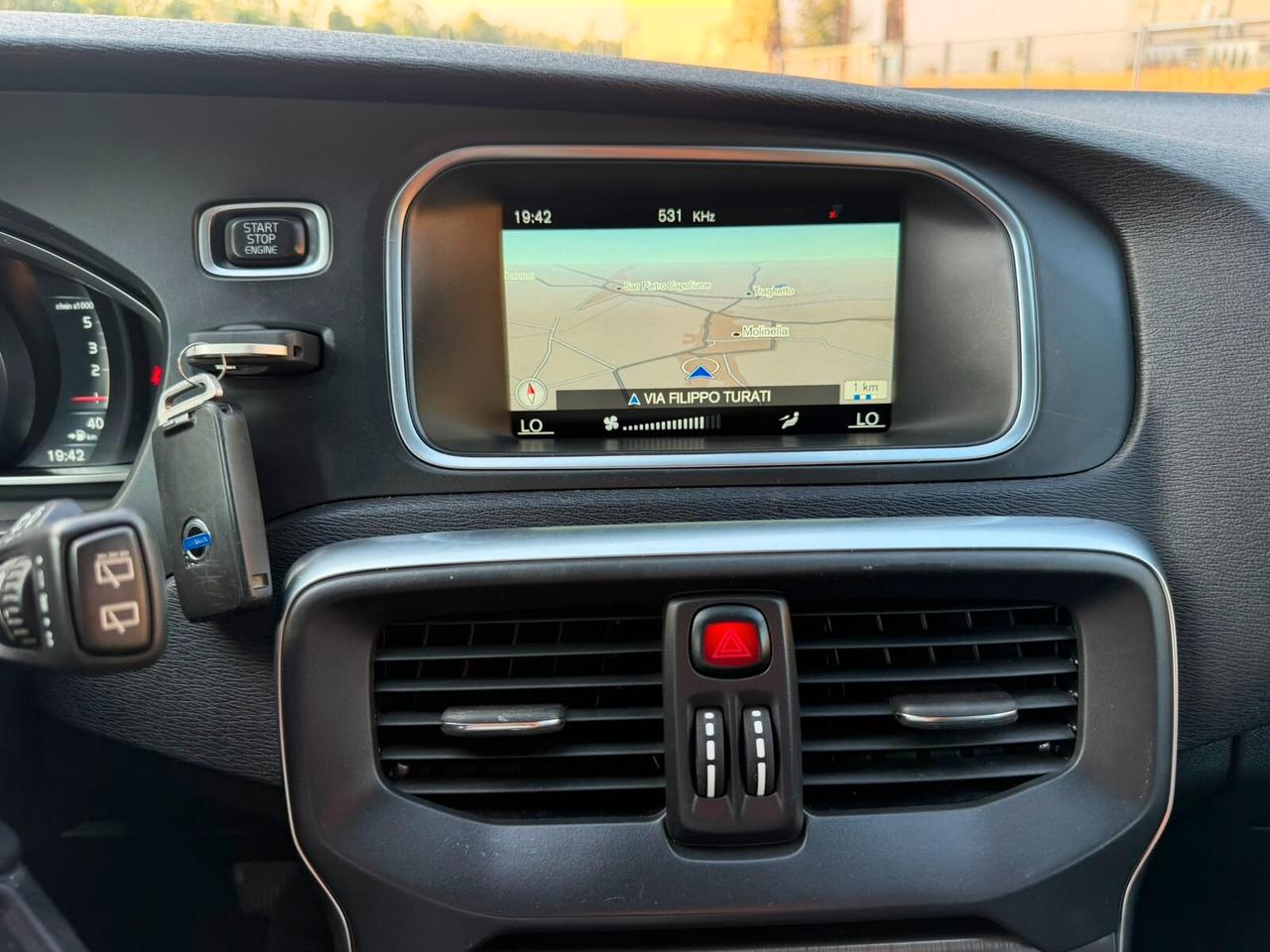 VOLVO V40 1.6 DIESEL CAMBIO AUTOMATICO