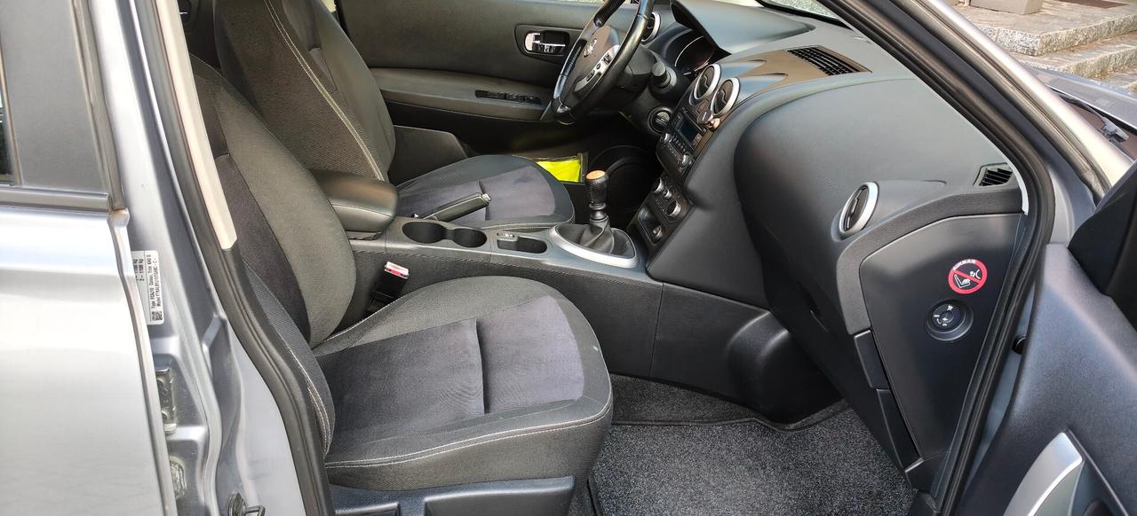 Nissan Qashqai 1.5 dCi DPF Tekna