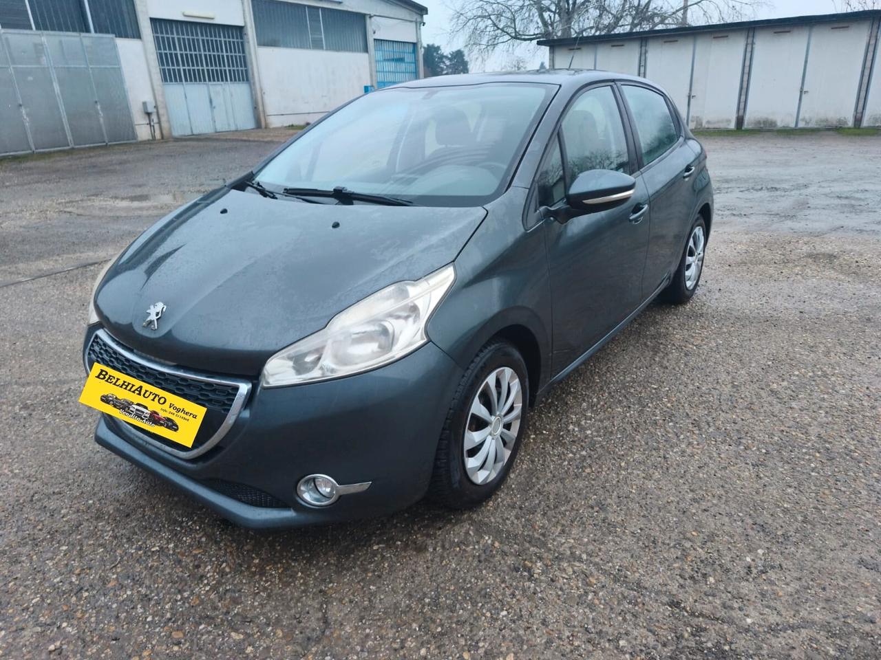 Peugeot 208 2013--1.0 Benzina Neopatentati