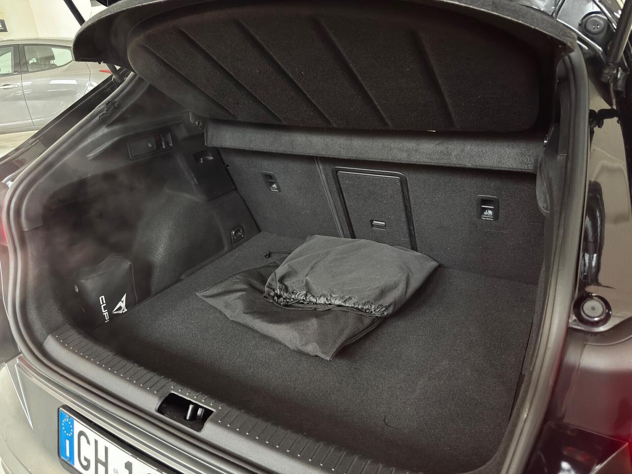 Cupra Formentor 1.4 e-Hybrid DSG 204cv