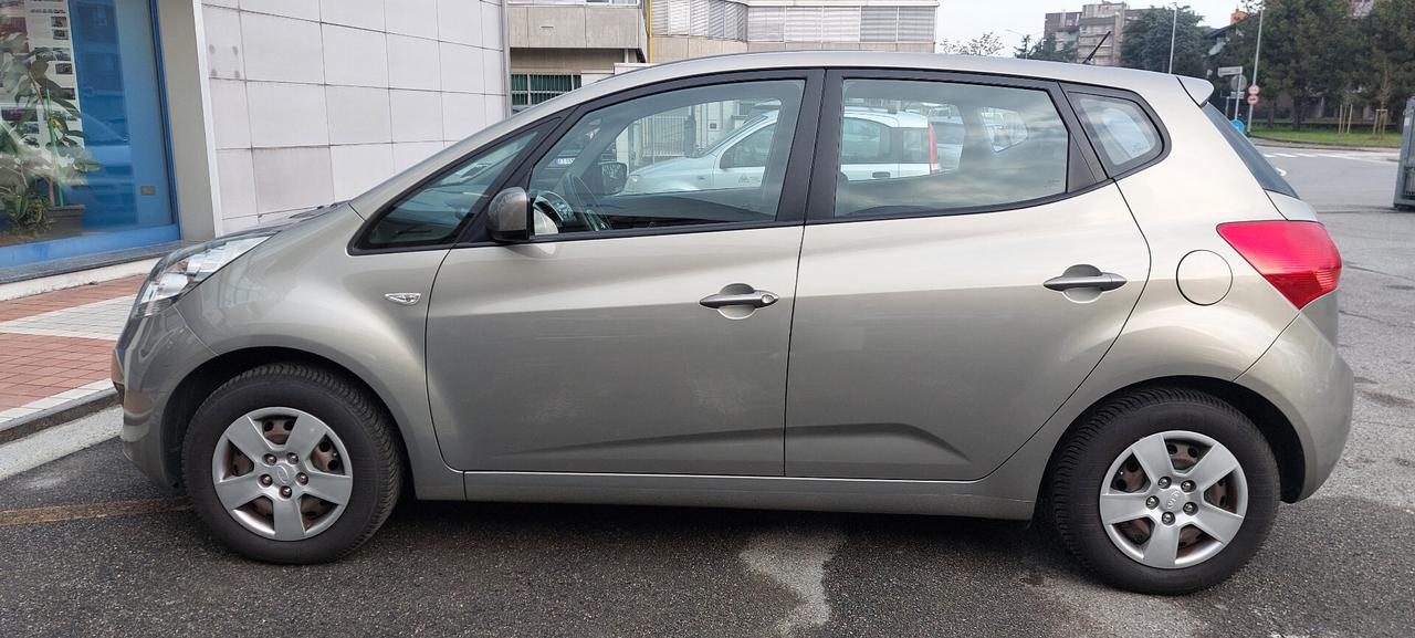 Kia Venga 1.4 CVVT Cool