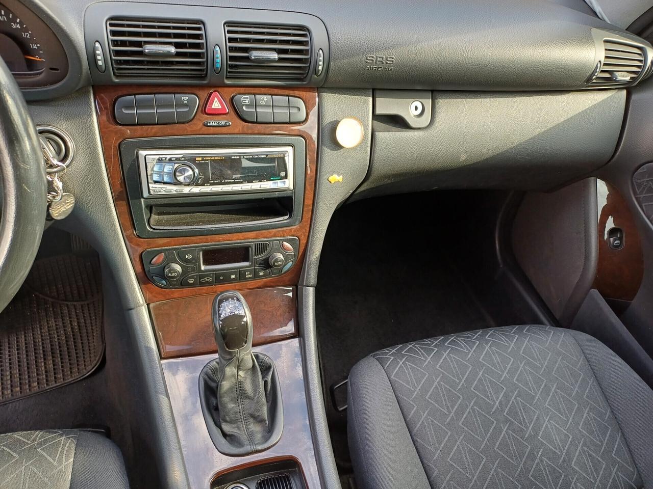 Mercedes-benz C 180 C 180 cat Elegance (gpl)