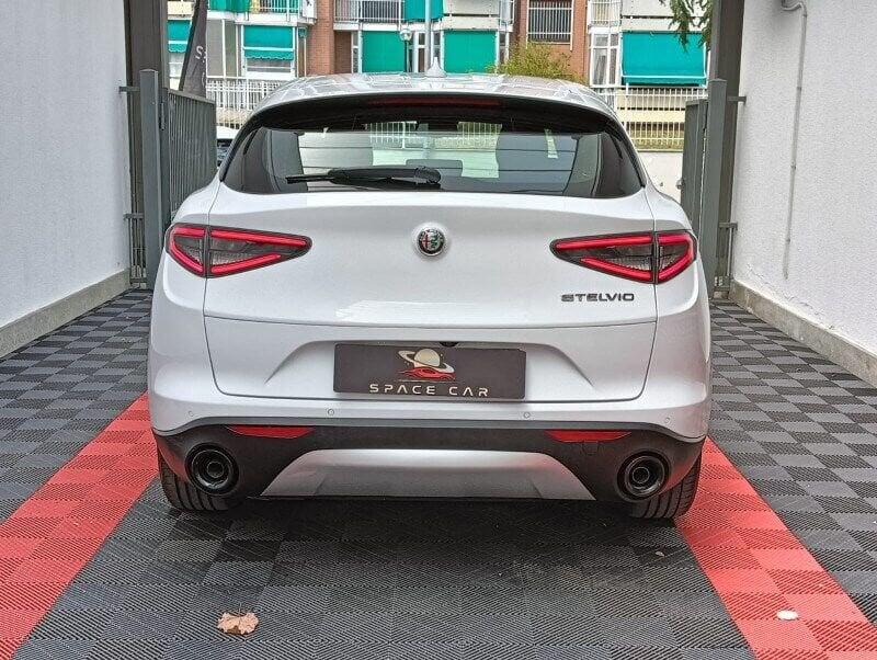 Alfa Romeo Stelvio Stelvio 2.2 Turbodiesel 160 CV AT8 RWD Super