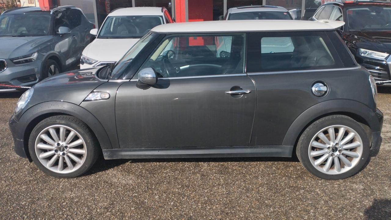 Mini Cooper SD 2.0 16V