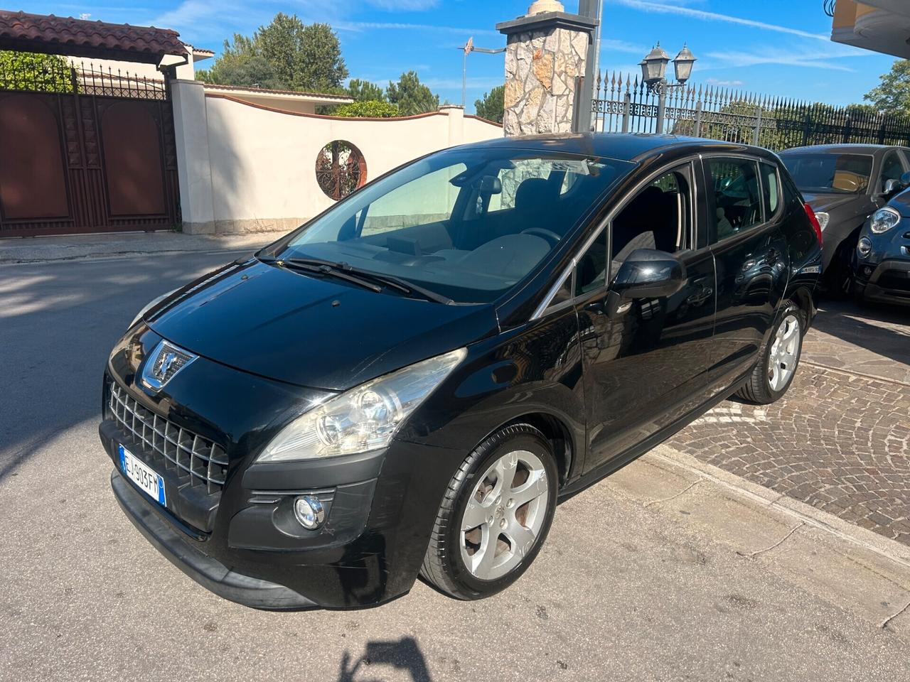 Peugeot 3008 1.6 e-HDi 112CV cambio robotizzato S.&S. Premium