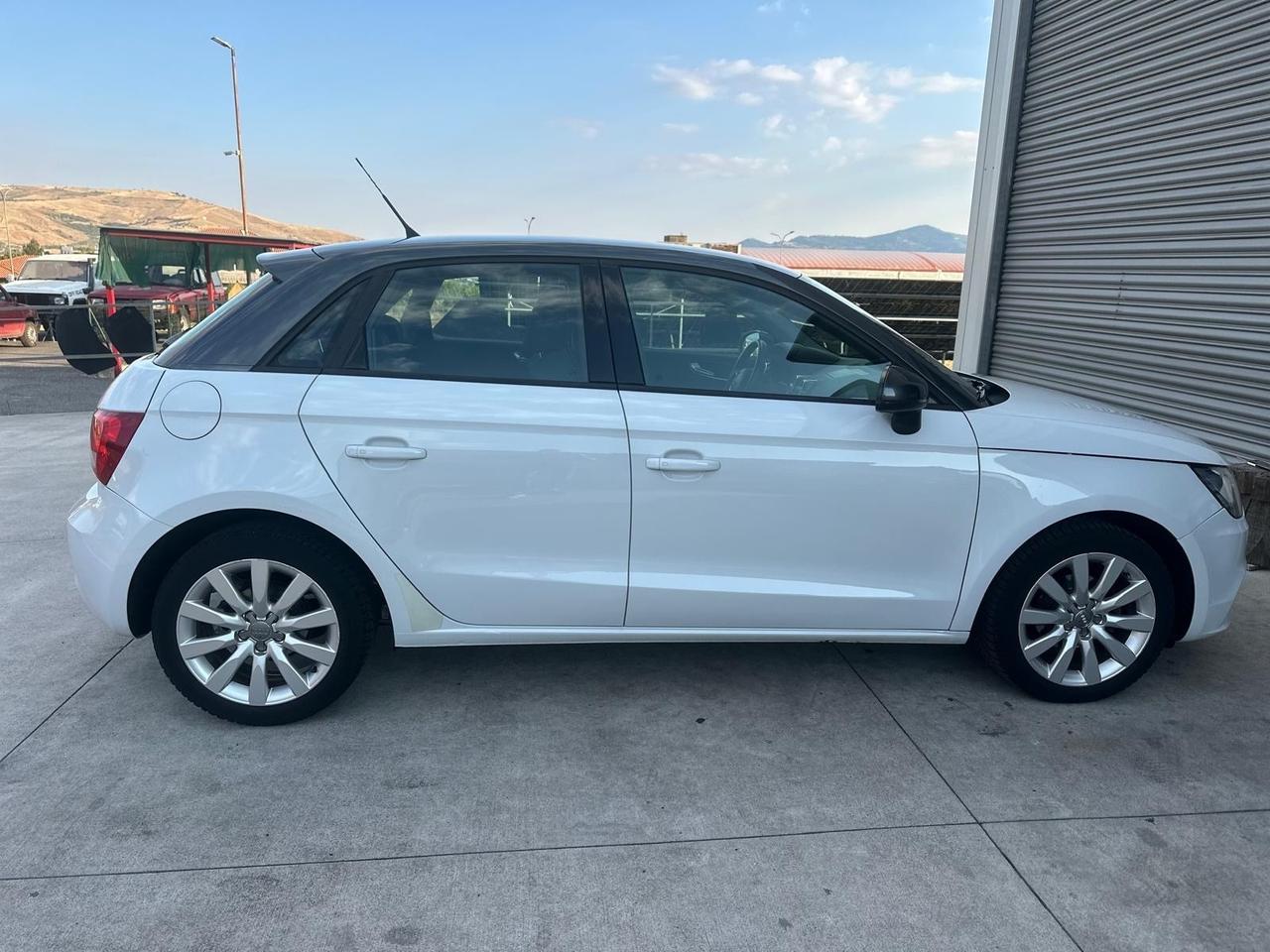 Audi A1 1.6 TDI S tronic line edition