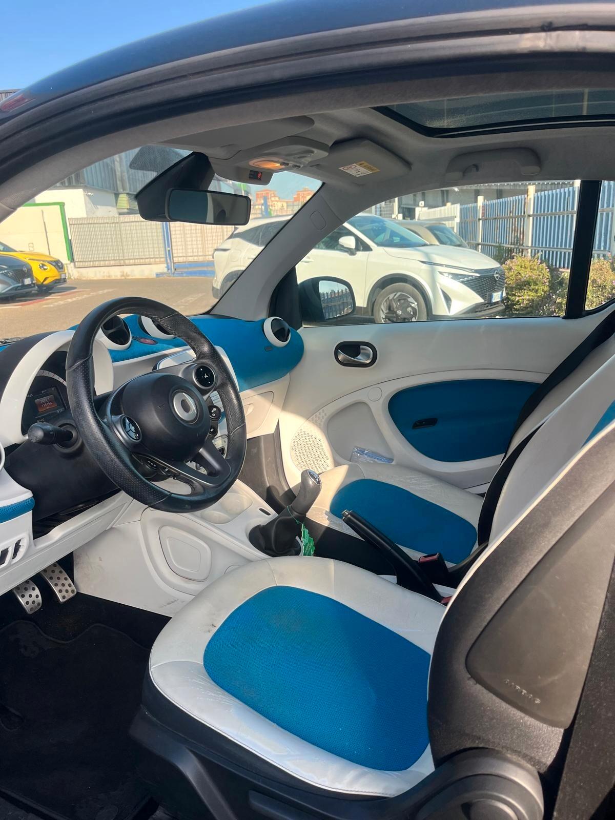 Smart ForTwo 1000 52 kW MHD coupé passion