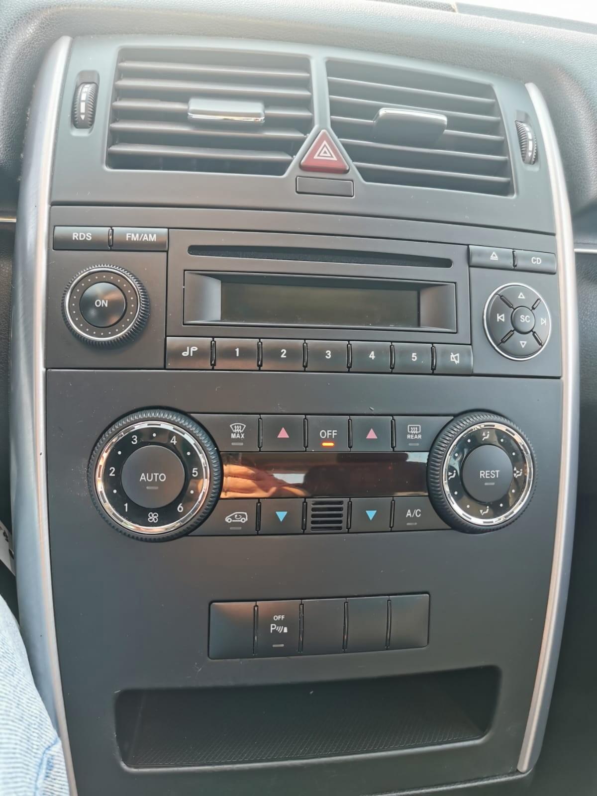 Mercedes-benz B 180 CDI Chrome solo km.94000