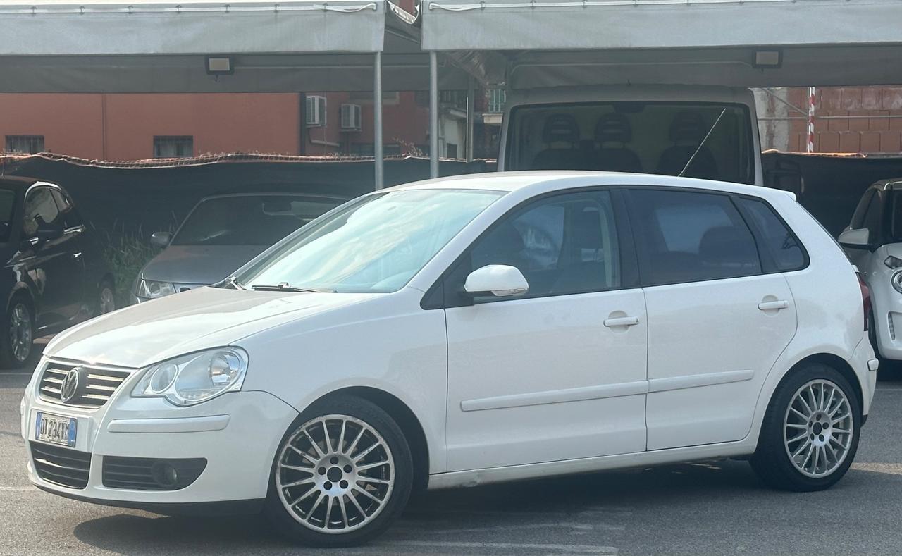 Volkswagen Polo 1.4/80CV 16V 5p. Comfort. BiFuel G