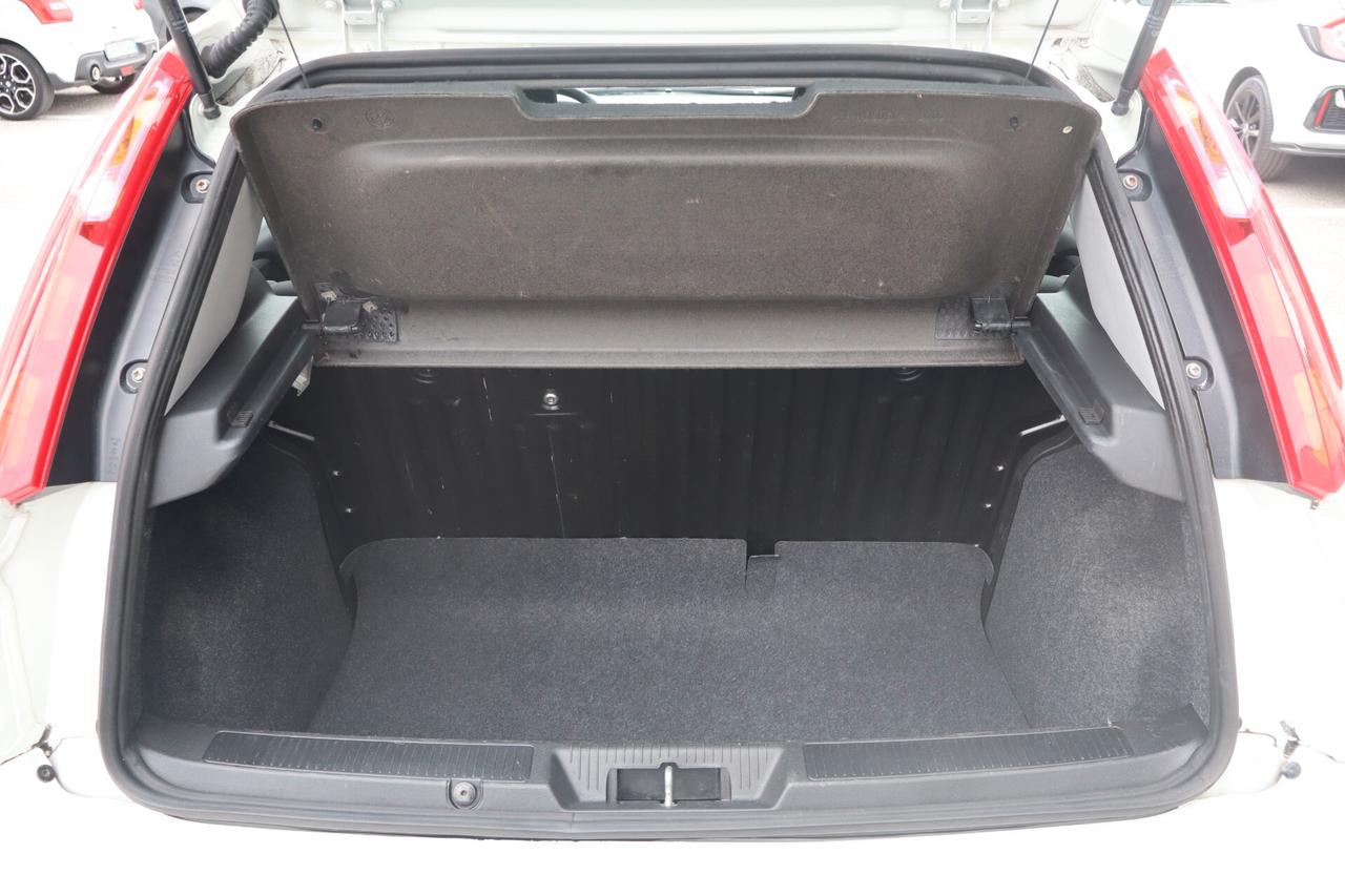 Fiat Punto 1.2 8V 5 porte Street