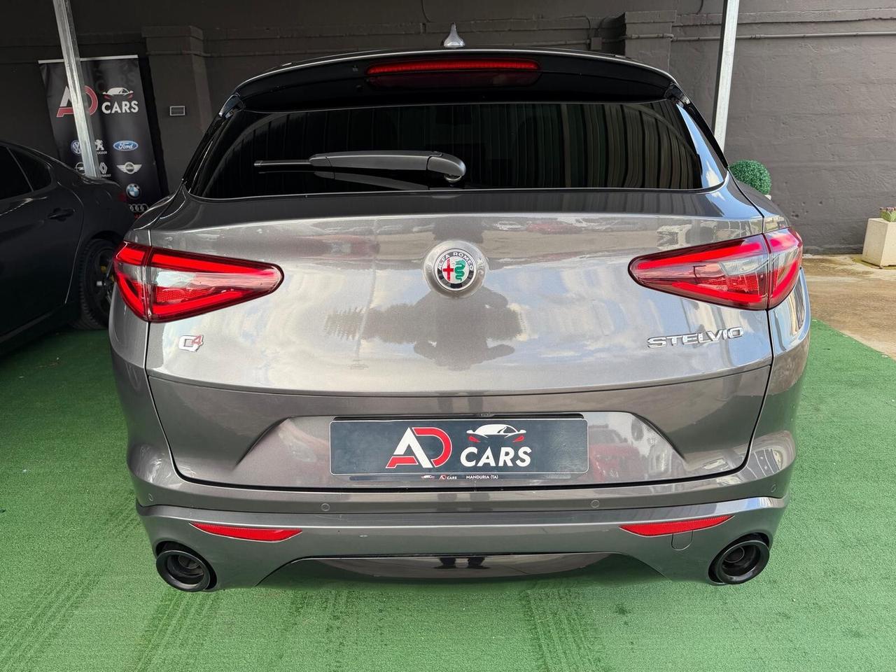 Alfa Romeo Stelvio 2.2 210 CV AT8 Q4 Veloce