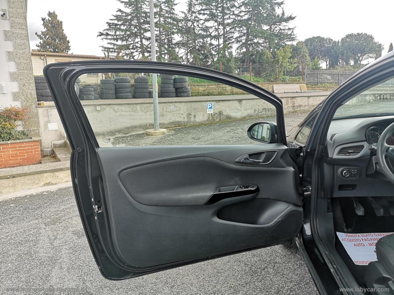 OPEL Corsa 1.2 Coupé b-Color PROMO WEB