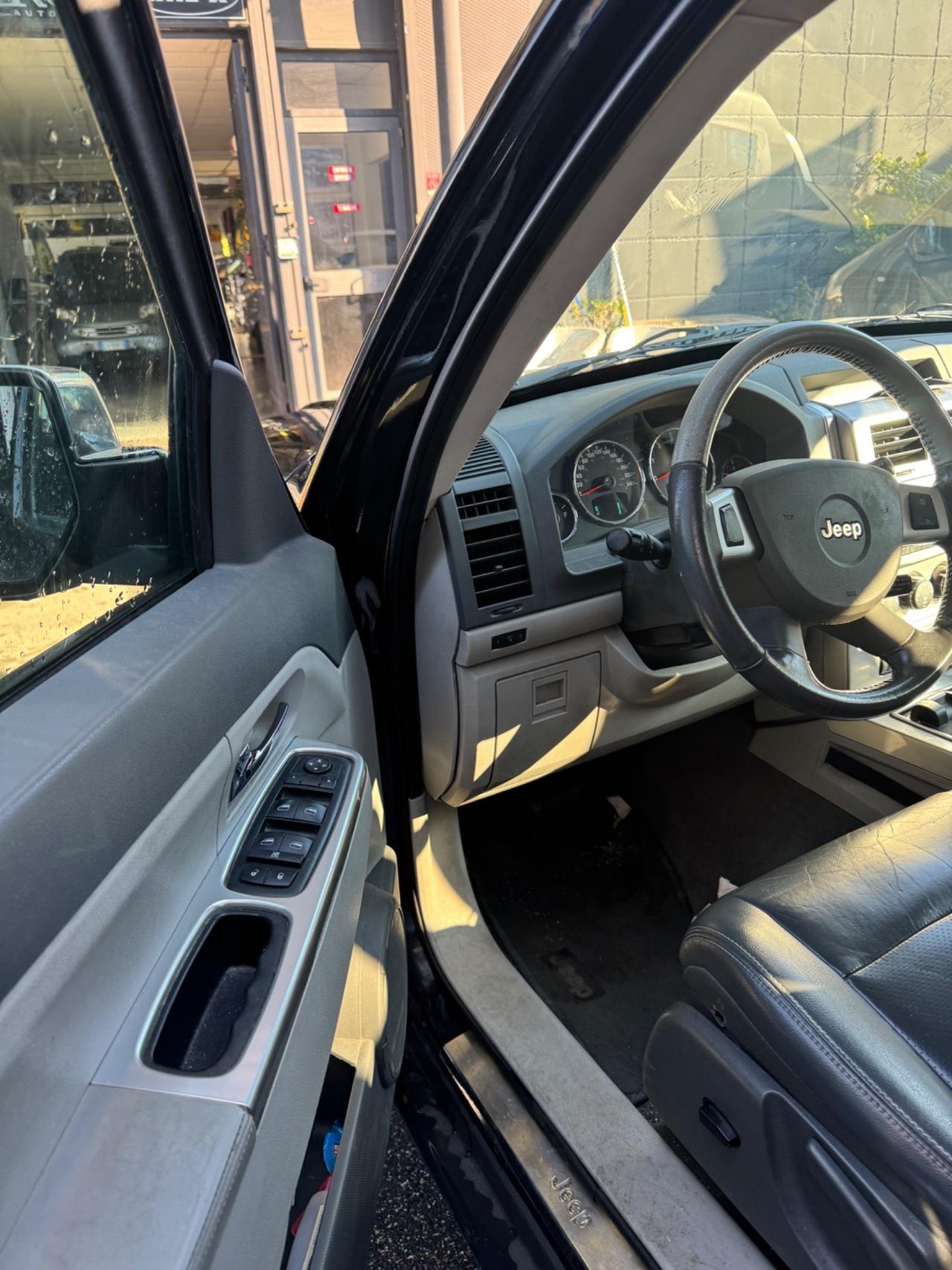 Jeep Cherokee 2.8 CRD DPF Limited