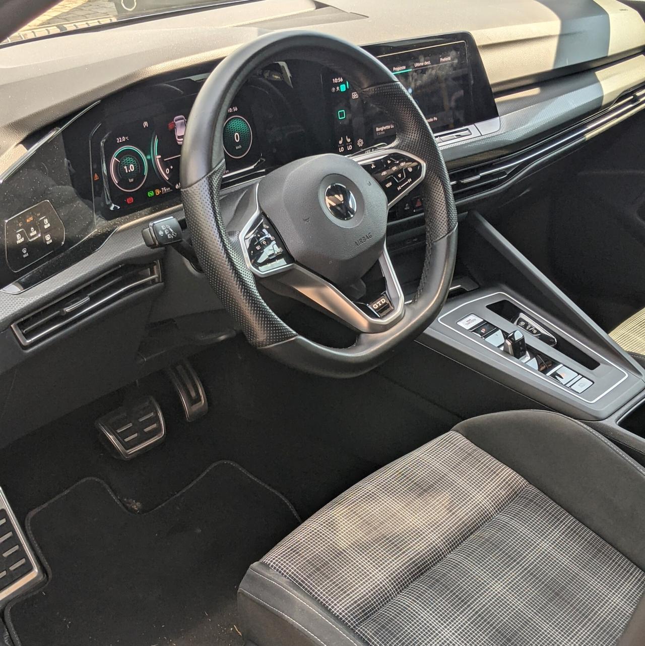 Volkswagen Golf 2.0 TDI DSG GTD