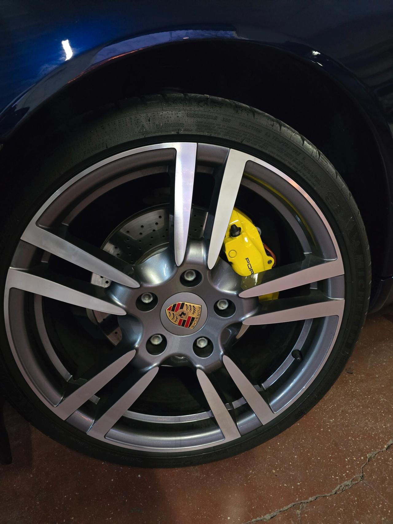 Porsche 911 carrera 997 PARI AL NUOVO