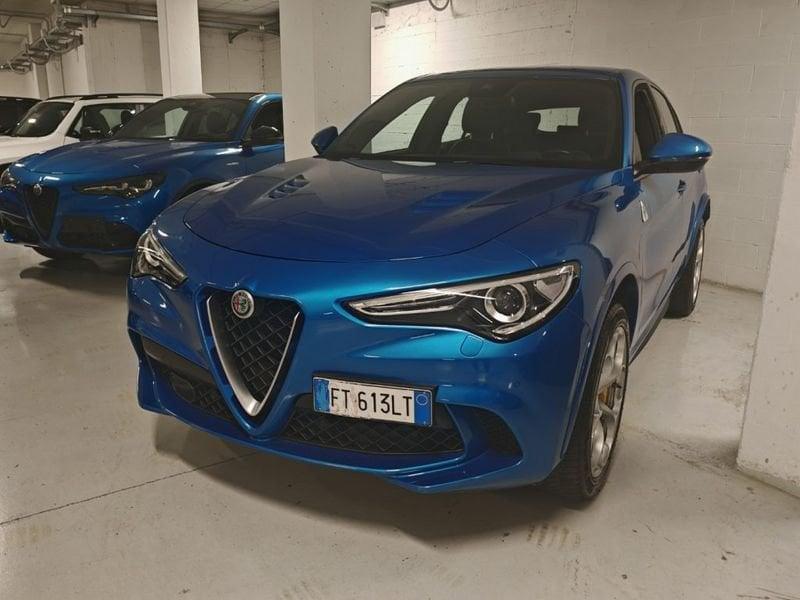 Alfa Romeo Stelvio 2.9 Bi-Turbo V6 510 CV AT8 Quadrifoglio