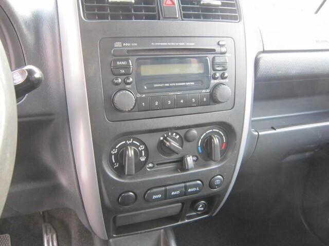 Suzuki Jimny 1.3i 16V 4WD JLX PACK EVOLUTION PLUS.