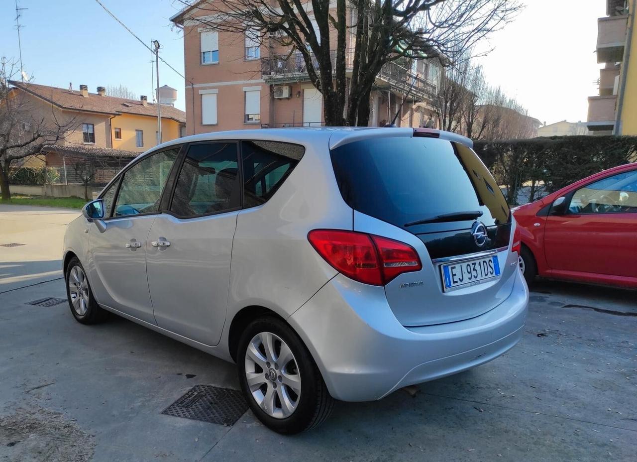 Opel Meriva 1.3 CDTI 95CV ecoFLEX Cosmo